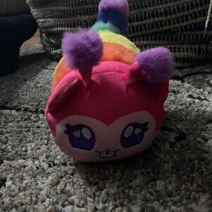 Very rare Aphmau MeMeow caterpillar 🐛 cat 🐈 rainbow 🌈
